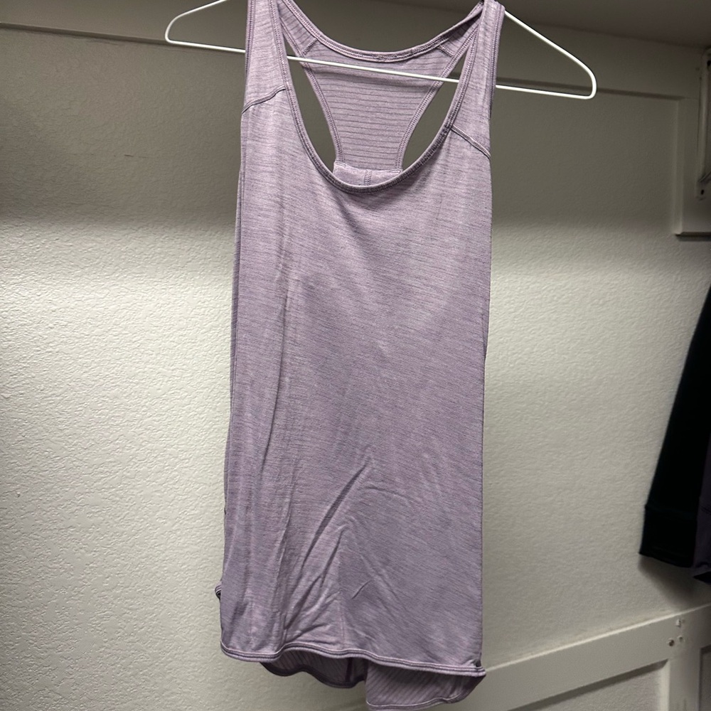 Lululemon tank
